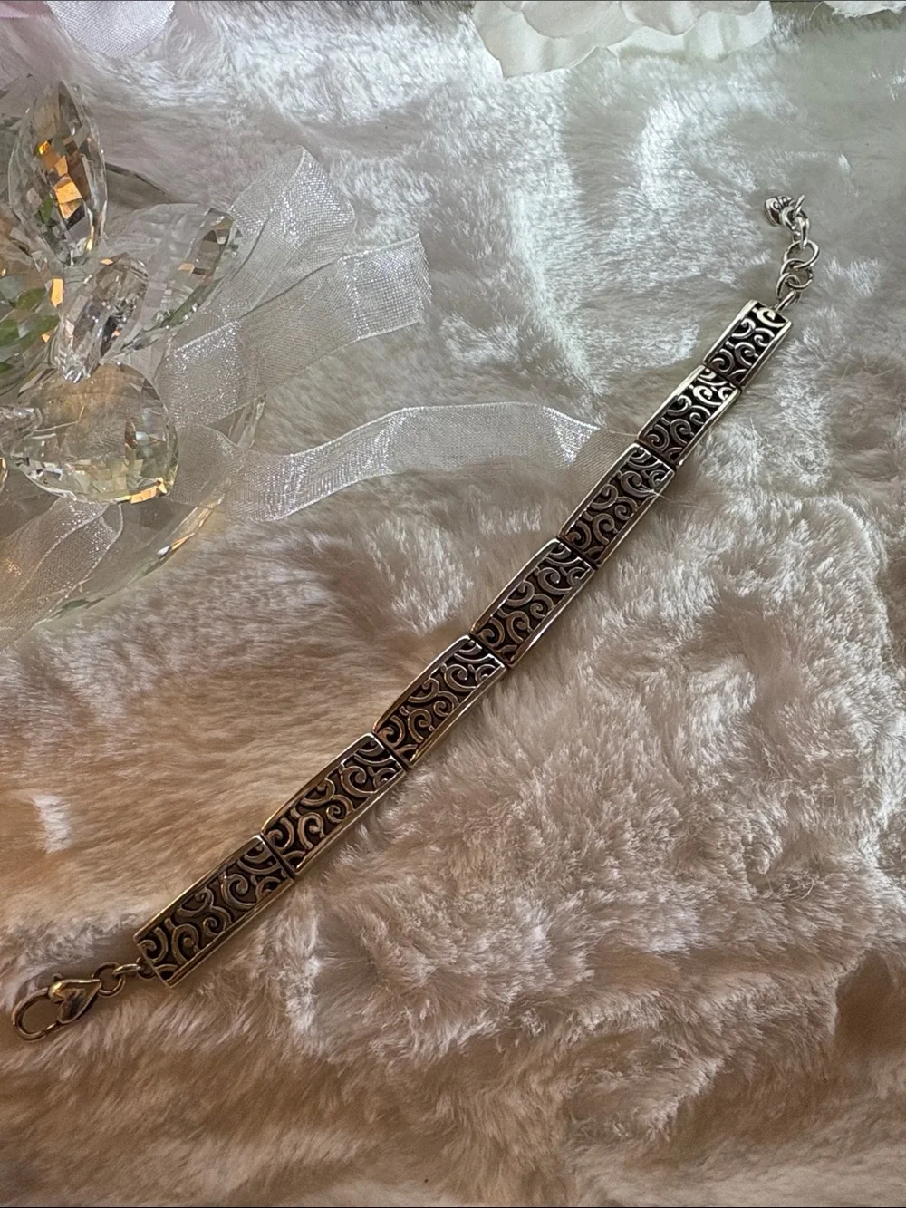 Brighton Filegree  scrollwork Hinged 7 links bracelet. Stamped .